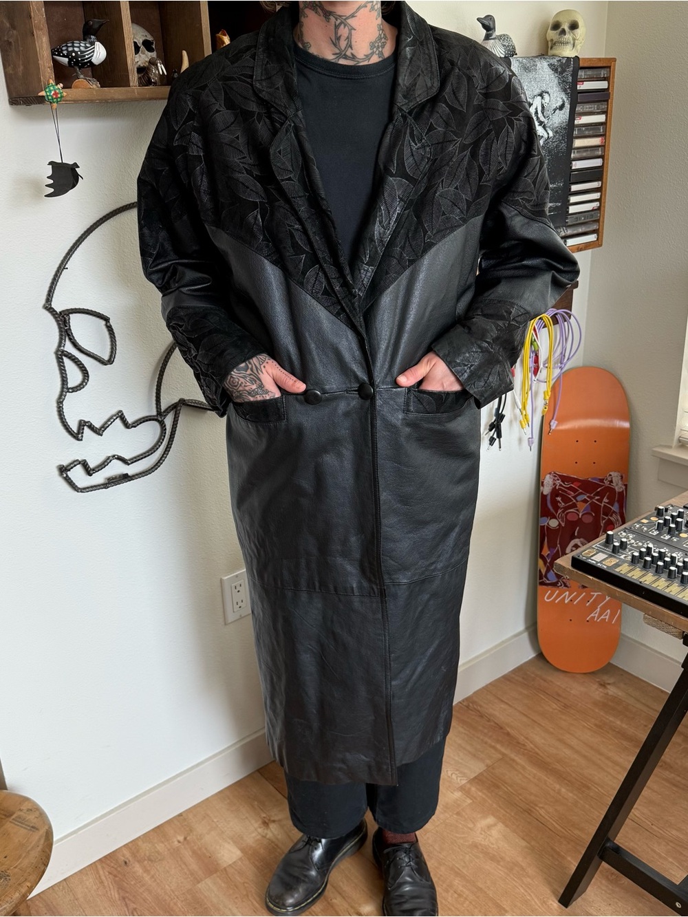 Vintage 80s Black Lined Leather Duster Coat Euro Mond ~ Size Small